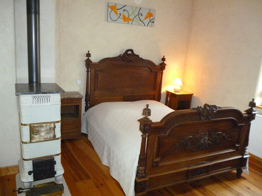 Chambres D'Hotes Le Bourdieu Soulignac Zimmer foto